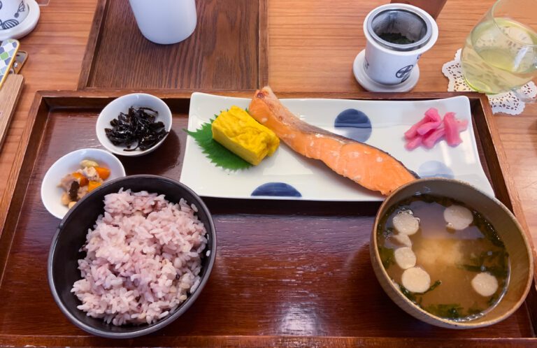 One of 7 must-go places in Ginza, Tsumugi's Traditional Japanese breakfast complete with salmon, tamagoyaki, 7 grain rice, pickles and miso soup