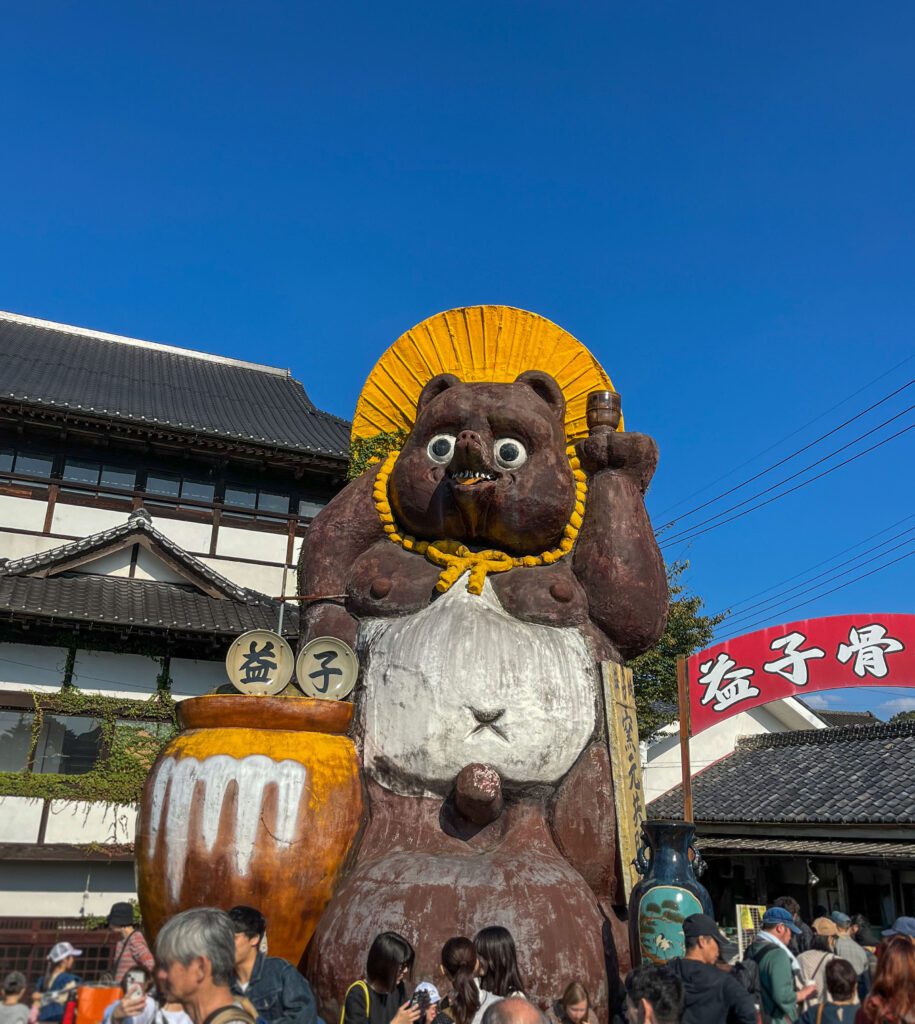 mashiko pottery fair's large tanuki statue